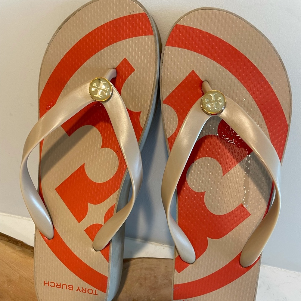 Authentic Tort Burch wedge flip flop